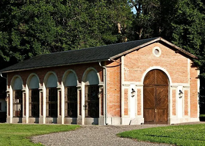 Chateau La Caniere